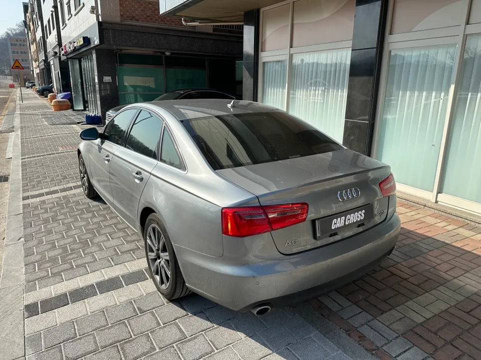 Audi A6のカーラッピング事例|サテンブラックとマットPPF 施工写真 3-1