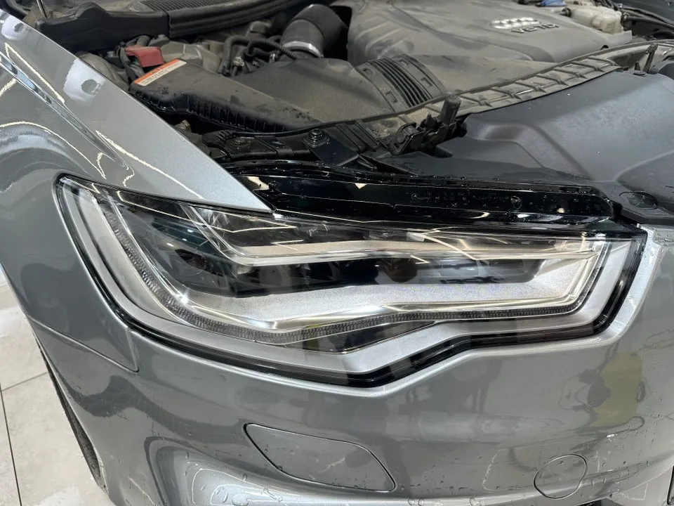 Audi A6のカーラッピング事例|サテンブラックとマットPPF 施工写真 1-3