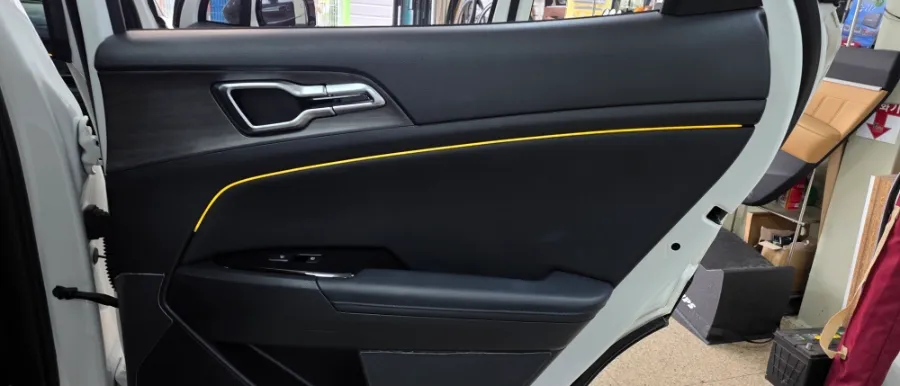 Kia Sportage NQ5 ambient lighting - Kia Sportage NQ5 Ambient Lighting Review — Cost & Results photo 3