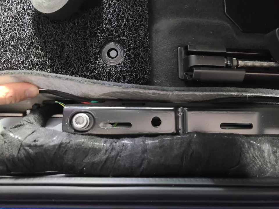 Audi A6 dash cam - Audi A6 Dash Cam Installation Review — 24/7 Parking Mode photo 3