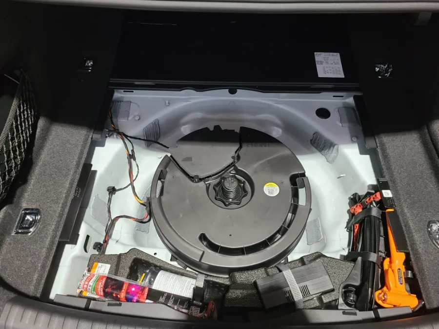 Audi A6 dash cam - Audi A6 Dash Cam Installation Review — 24/7 Parking Mode photo 5