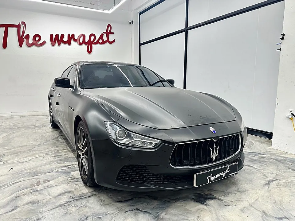 Maserati Ghibliのカーラッピング事例｜費用目安・仕上がり 施工写真 1-3