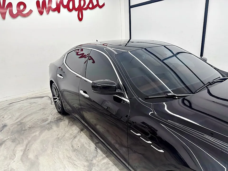 Maserati Ghibliのカーラッピング事例｜費用目安・仕上がり 施工写真 3-3
