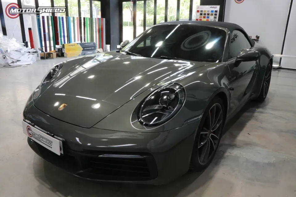 ポルシェ 911 カレラ ラッピング事例｜費用目安・仕上がり 施工写真 1-2