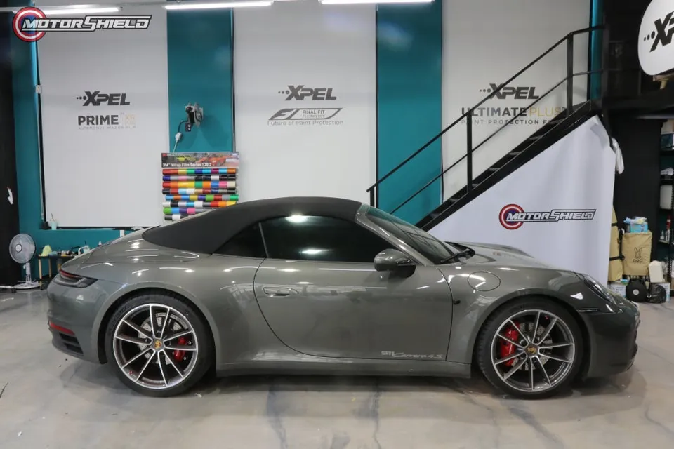 ポルシェ 911 カレラ ラッピング事例｜費用目安・仕上がり 施工写真 3-2