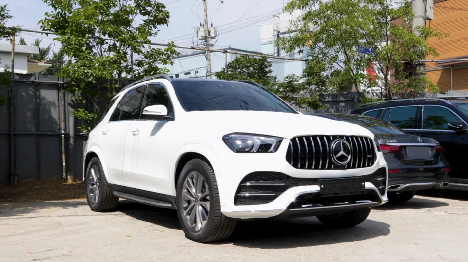 Mercedes-Benz GLE W167 Body Kit Upgrade - Sporty Transformation photo 3
