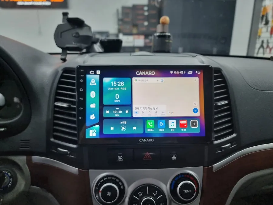 Hyundai Santa FeのAndroid Auto・CarPlay取付事例 写真