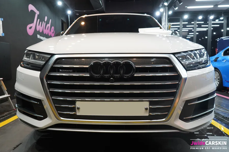 Audi Q7 PPF Review: Chrome Delete & Full Wrap photo 2
