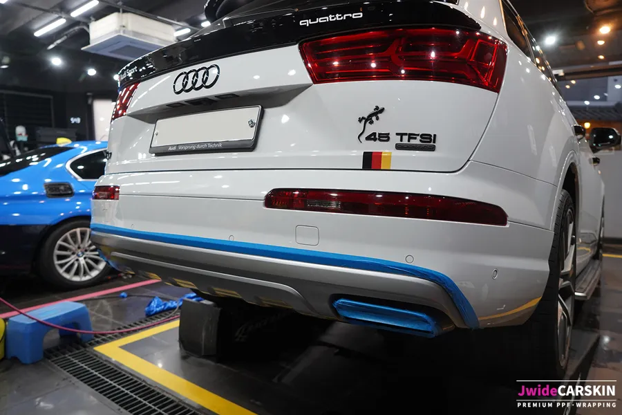 Audi Q7 ppf - Audi Q7 PPF Review: Chrome Delete & Full Wrap photo 3