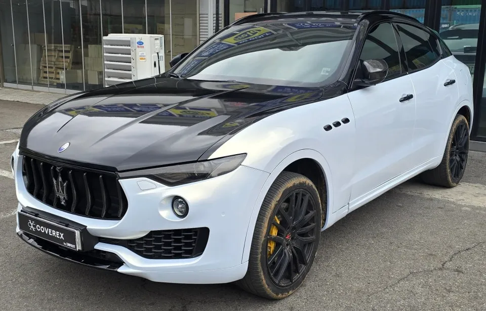 Maserati Levante vinyl wrap - Maserati Levante Vinyl Wrap Review: Stunning White Pearl Two-Tone photo 3