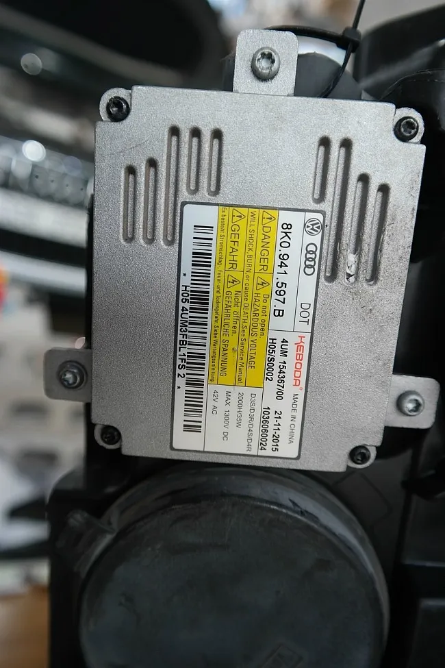 Audi Q7 lighting upgrade - Audi Q7 LED Headlight Upgrade Review — 1 Hour 30 Min Install photo 5