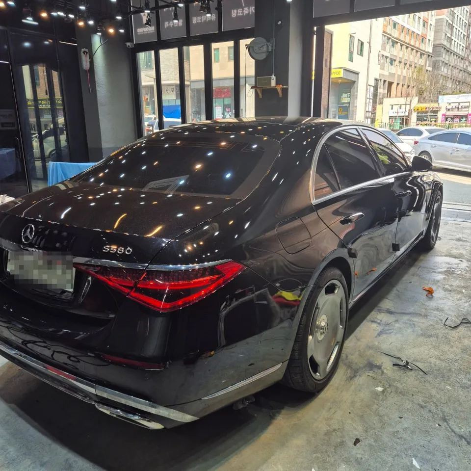 Mercedes-Benz S-Class W223のガラスコーティング事例 施工写真 6