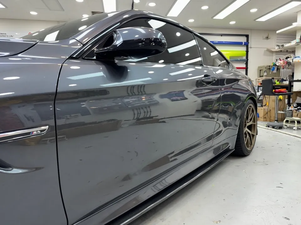 BMW M4 vinyl wrap - BMW M4 Vinyl Wrap Review: Laguna Blue Finish photo 4