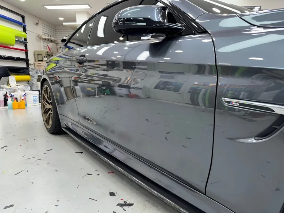 BMW M4 vinyl wrap - BMW M4 Vinyl Wrap Review: Laguna Blue Finish photo 6