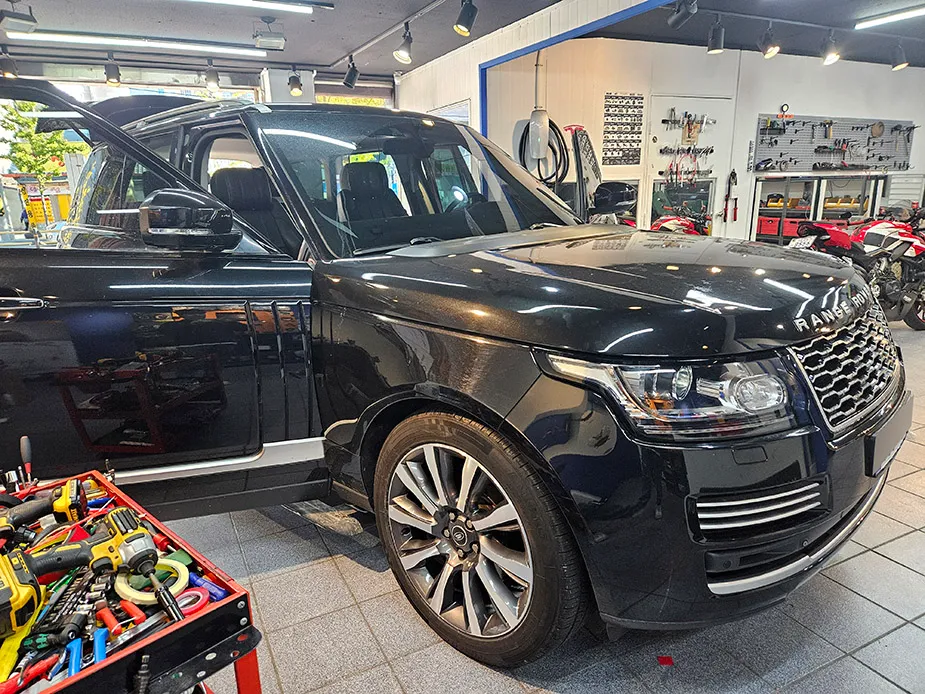 Land Rover Range Rover interior customization review