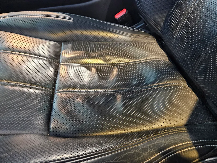 Land Rover Range Rover interior customization - Land Rover Range Rover Interior Restoration Review — Like New photo 3