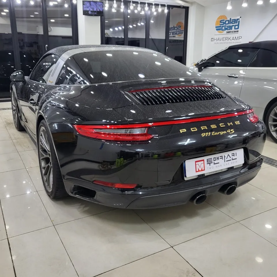 ポルシェ 911 TargaのPPF施工事例｜無光PPFで高級感アップ 施工写真 2-2