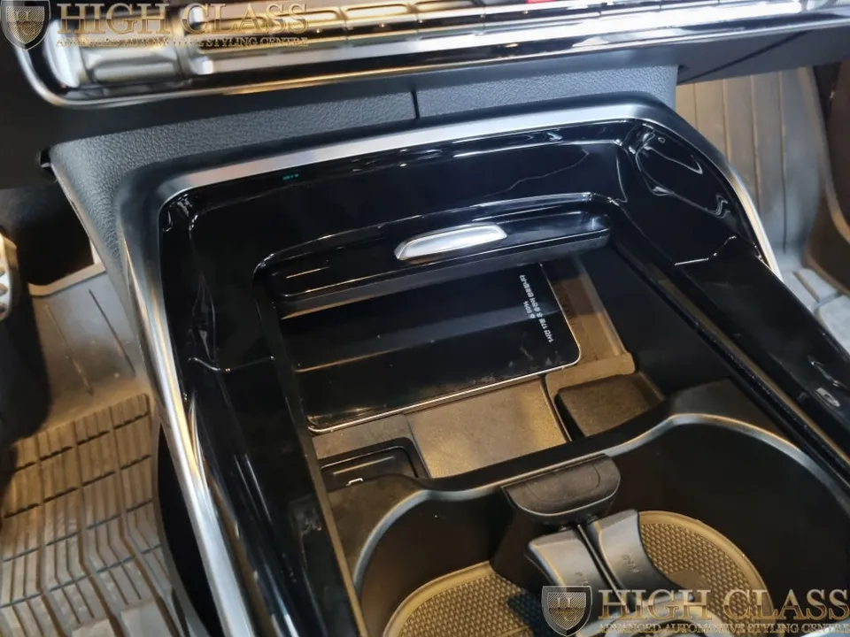 Mercedes-Benz CLA ambient lighting - Mercedes-Benz CLA Ambient Lighting Review: Cost & Results photo 4