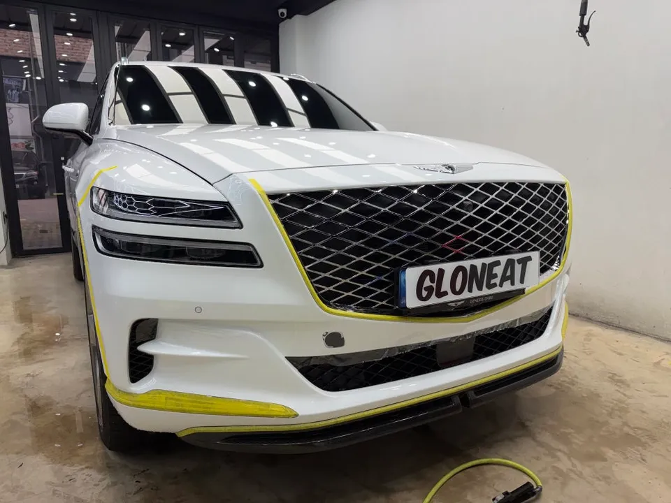 Genesis GV80 PPF施工事例|保険適用での再施工 施工写真 1-2