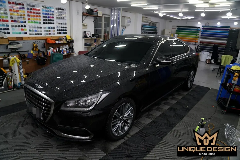 Genesis G80のPPF施工事例|クロームパーツのブラックアウト化 施工写真 2-1