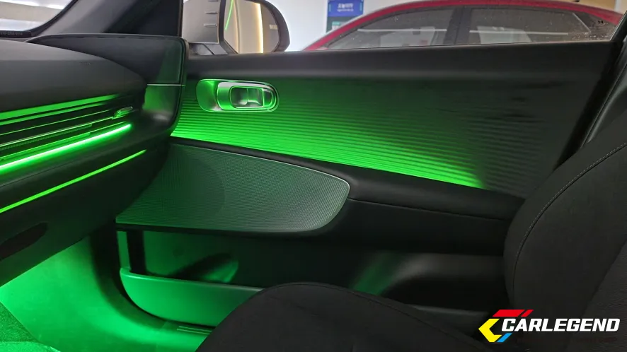 Hyundai IONIQ 6 ambient lighting - Hyundai IONIQ 6 Ambient Lighting Review — Enhanced Interior Mood photo 3