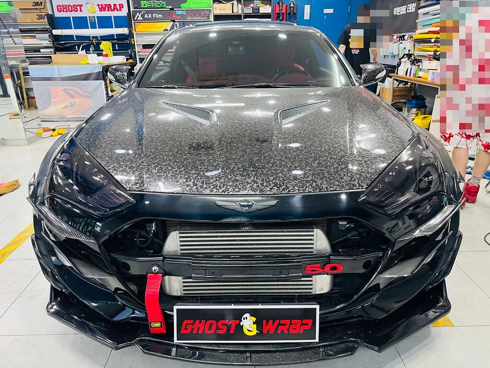 Genesis Coupe PPF施工事例|ライト・エンブレムカスタム 施工写真 4-2