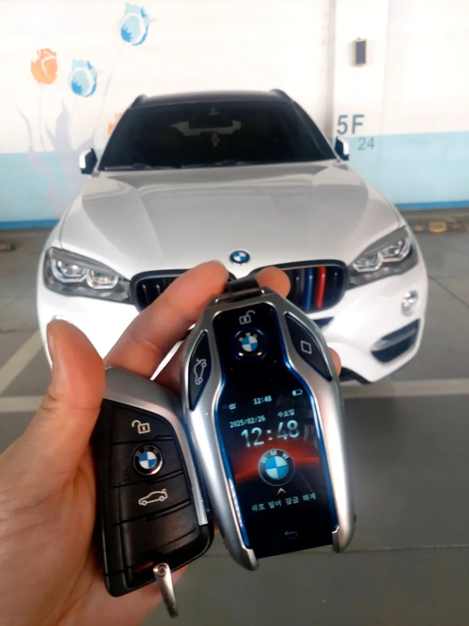 BMW X6 oem options - BMW X6 OEM Options Retrofit Review — Premium Feel photo 4
