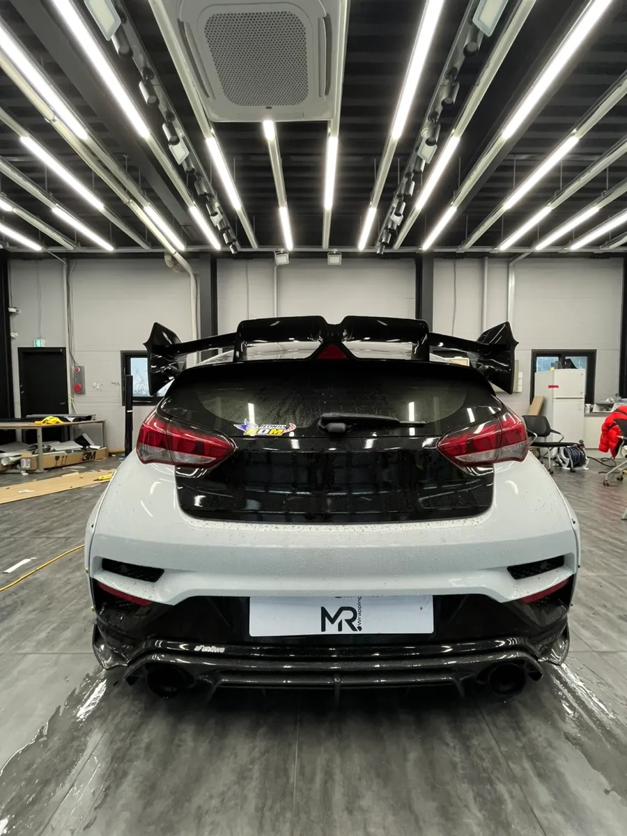 Hyundai Veloster N vinyl wrap - Hyundai Veloster N Vinyl Wrap Review: Raspberry Blue Color Change photo 4
