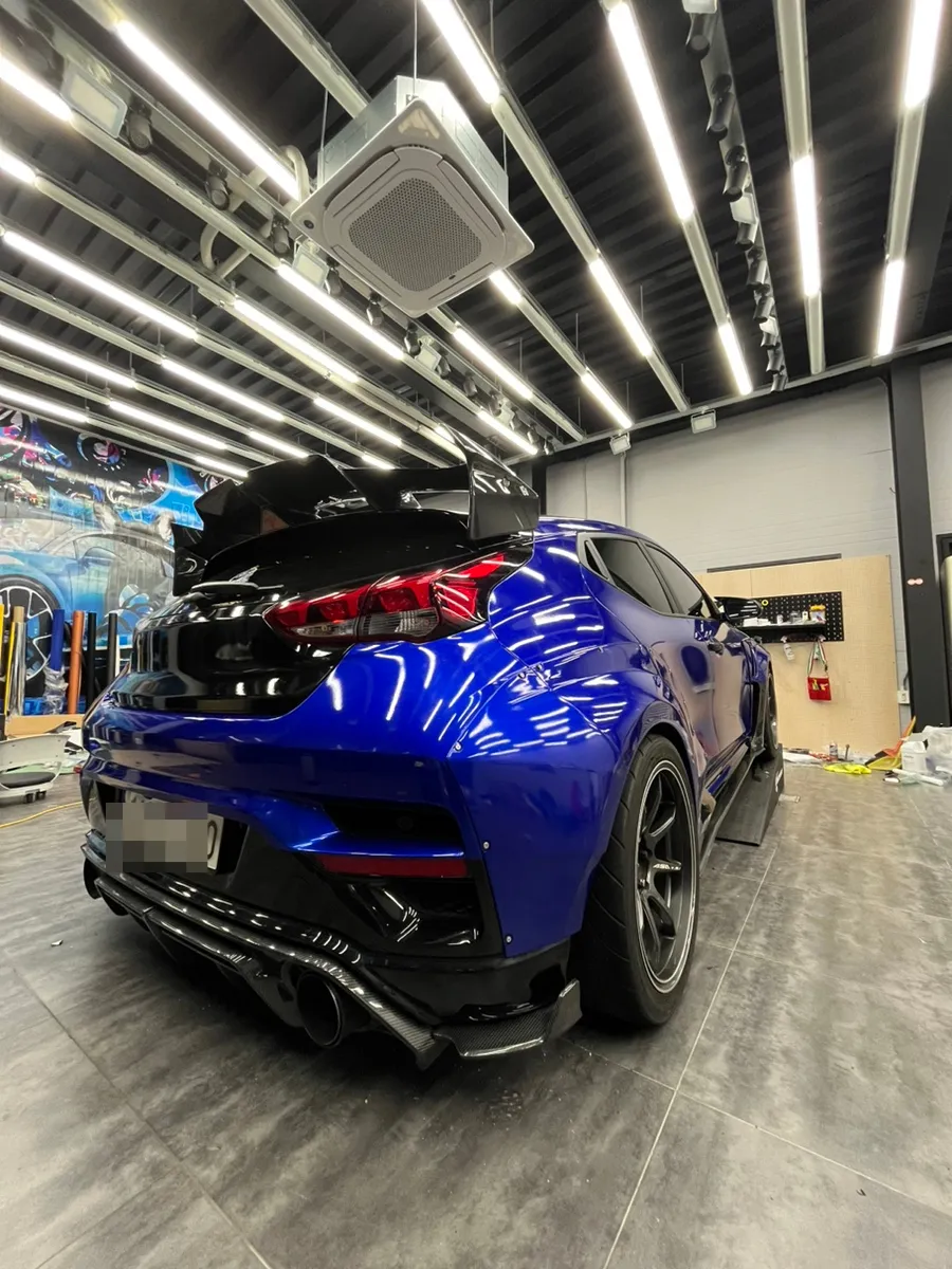 Hyundai Veloster Nのカーラッピング事例 施工写真 3-2