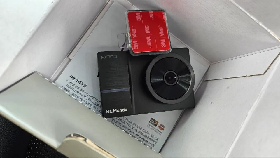 BMW X7 dash cam - BMW X7 Dash Cam Installation Review: Cost & Results photo 4