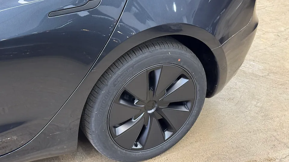 Tesla Model 3 other - Tesla Model 3 Standard vs Long Range: Real-World Differences photo 4