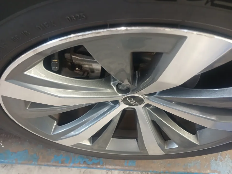 Audi Q8 wheel repair - Audi Q8 Wheel Repair & Painting Review — Cost & Results photo 3