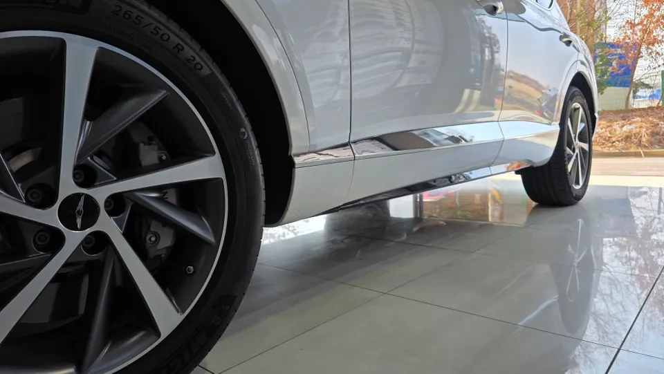 Genesis GV80 body kit - Genesis GV80 Body Kit Installation Review — Cost & Results photo 3