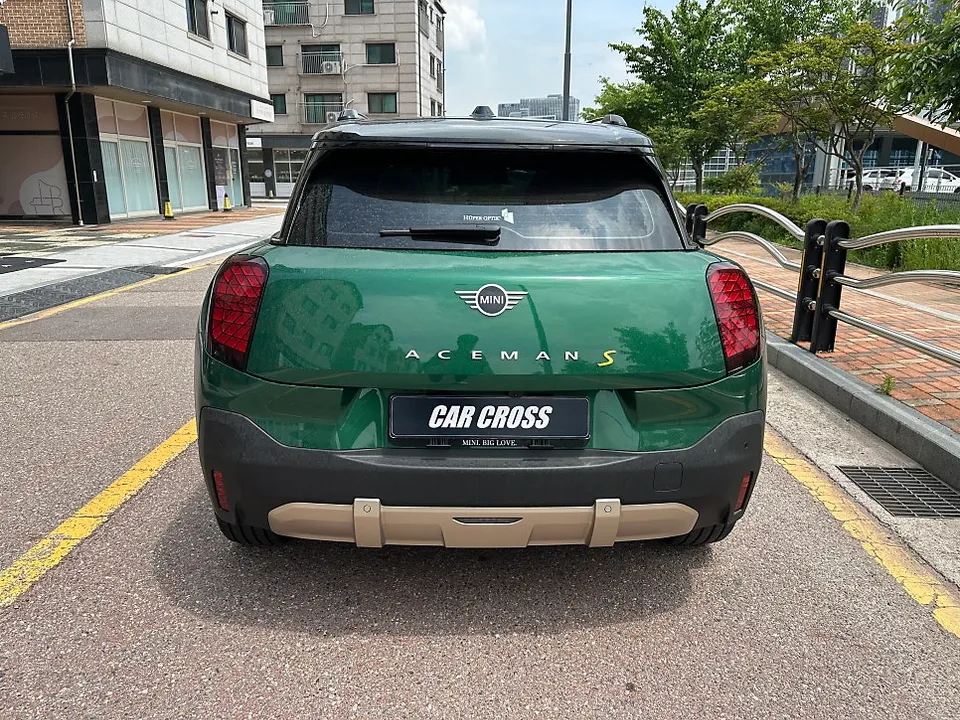 MINI Coupeのカーラッピング事例|費用目安・仕上がり 施工写真 3-1