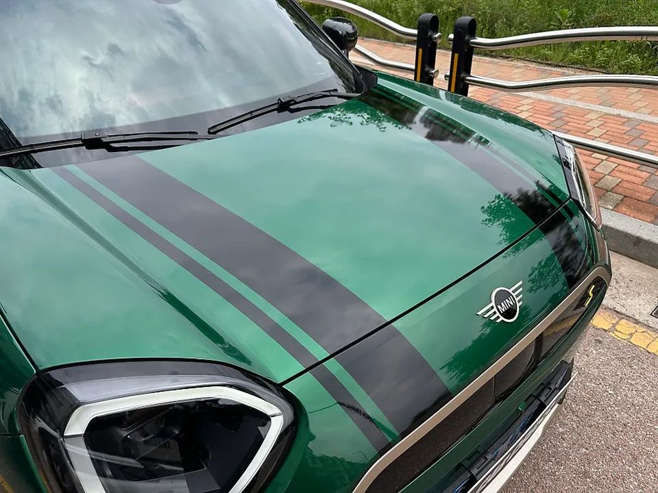 MINI Coupeのカーラッピング事例|費用目安・仕上がり 施工写真 3-2