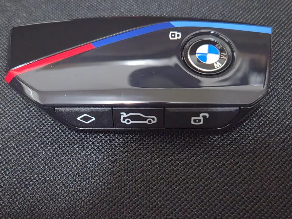 BMW 5 Series G30 oem options - BMW 5 Series G30 OEM Options Retrofit Review photo 3