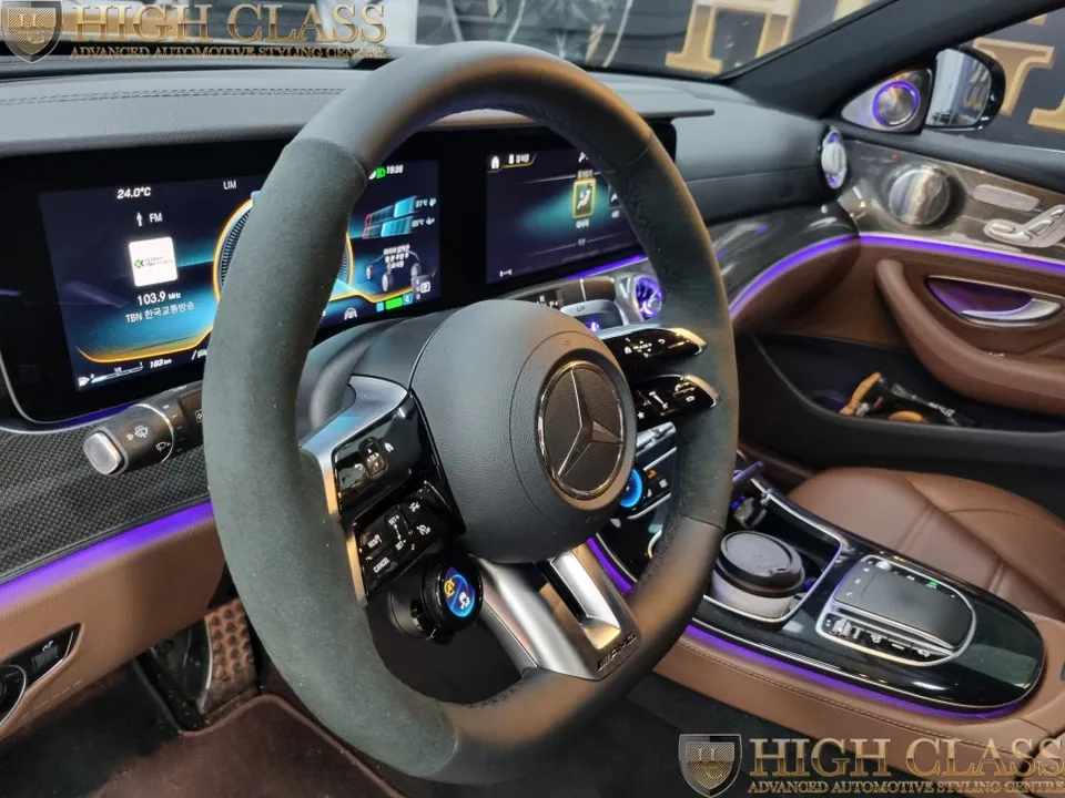 Mercedes-Benz E-Class W213 steering wheel - Mercedes-Benz E-Class W213 Steering Wheel Customization Review photo 3