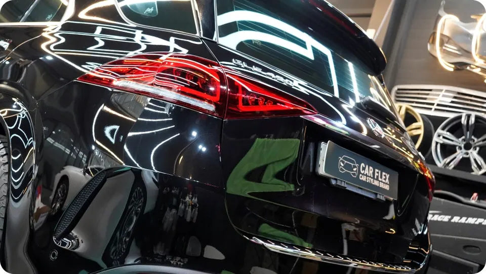 メルセデス・ベンツ GLEのPPF施工事例｜サテンプロージョンバニラ 施工写真 2-1