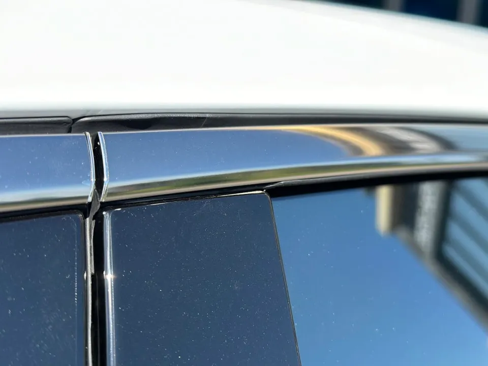 Genesis G80のPPF施工事例：傷防止と高級感維持 施工写真 3-1