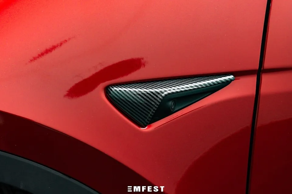 Tesla Model Y PPF施工事例｜費用目安と仕上がり 施工写真 1-3