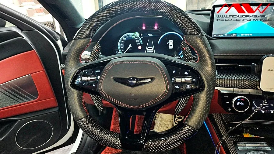 Genesis G80 RG3 steering wheel - Genesis G80 RG3 Steering Wheel Customization Review photo 5