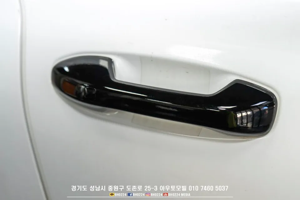 Hyundai Palisadeのカーラッピング事例｜費用目安・仕上がり 施工写真 1-2