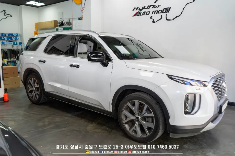 Hyundai Palisadeのカーラッピング事例｜費用目安・仕上がり 施工写真 1-3