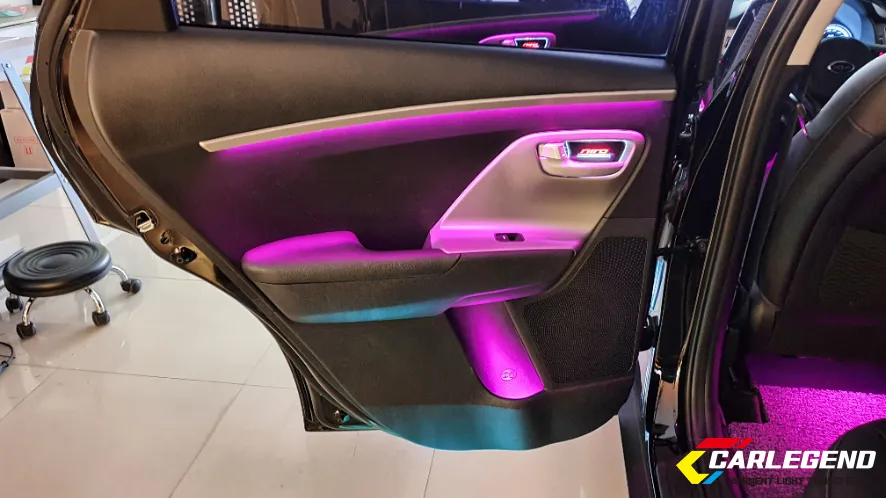 Kia Niro ambient lighting - Kia Niro Ambient Lighting Review: Seamless Interior LED Mood photo 3