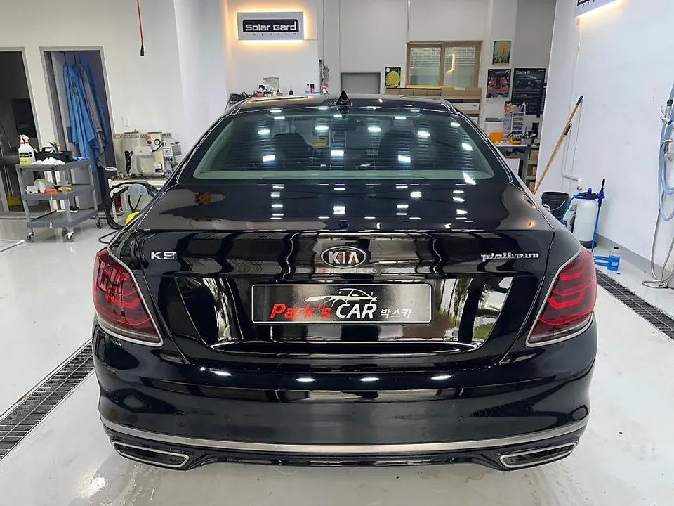 Kia K900 window tinting - Kia K900 Window Tinting Review: Blockfordy Viva Heat Rejection photo 3
