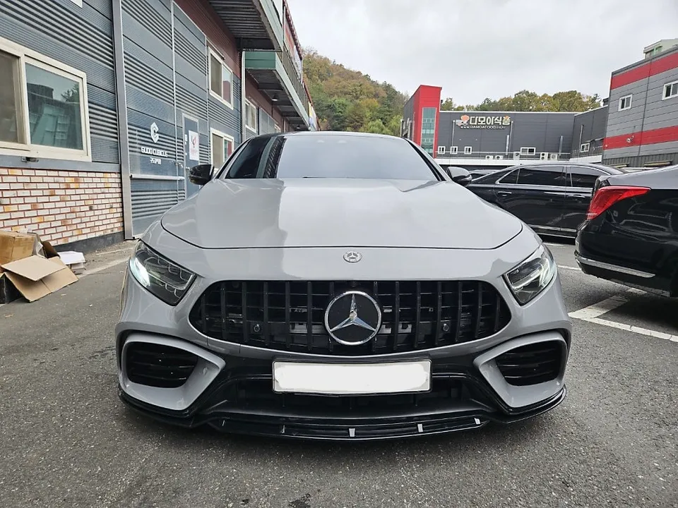 Mercedes-Benz CLS C257 body kit - Mercedes-Benz CLS C257 Body Kit Review: GT Conversion Cost photo 4
