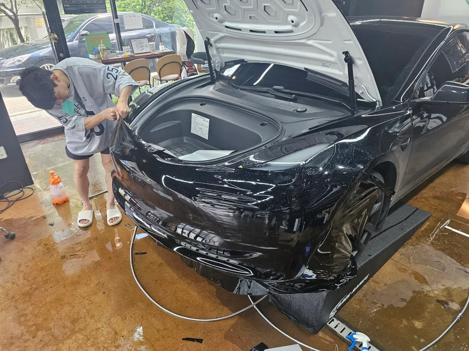 Tesla TeslaのPPF施工事例｜事故後の保険修理 施工写真 3-3
