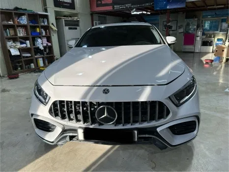 Mercedes-Benz CLSのカーラッピング事例|費用目安・仕上がり 施工写真 3-1
