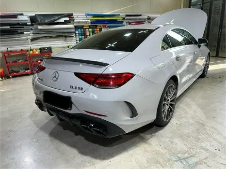 Mercedes-Benz CLSのカーラッピング事例|費用目安・仕上がり 施工写真 3-2