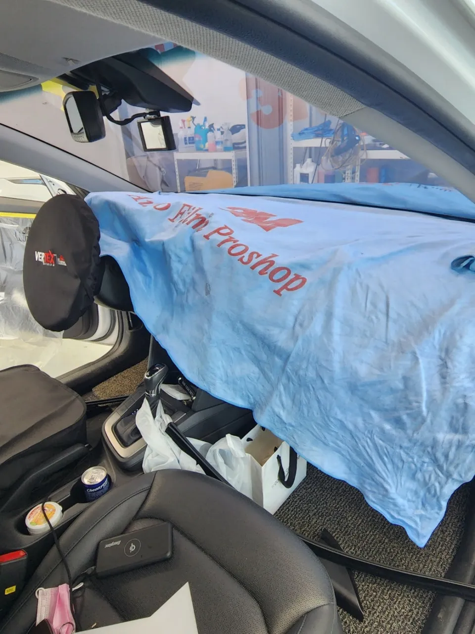Hyundai Elantraのカーフィルム施工事例|費用目安・仕上がり 施工写真 3-1